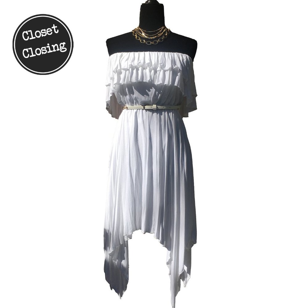 NWOT White Strapless High-Low Dress | Size…